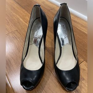 Michael kors open toe black heels